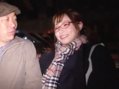 703067 - 学校で絶対に人気がある美少女JKだけに狙いを定めて円光するナイスなおっさん